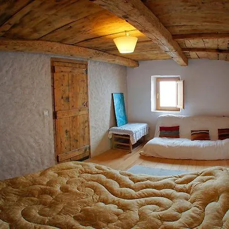 Abella Climb Eco Refugio Holiday home Abella de la Conca